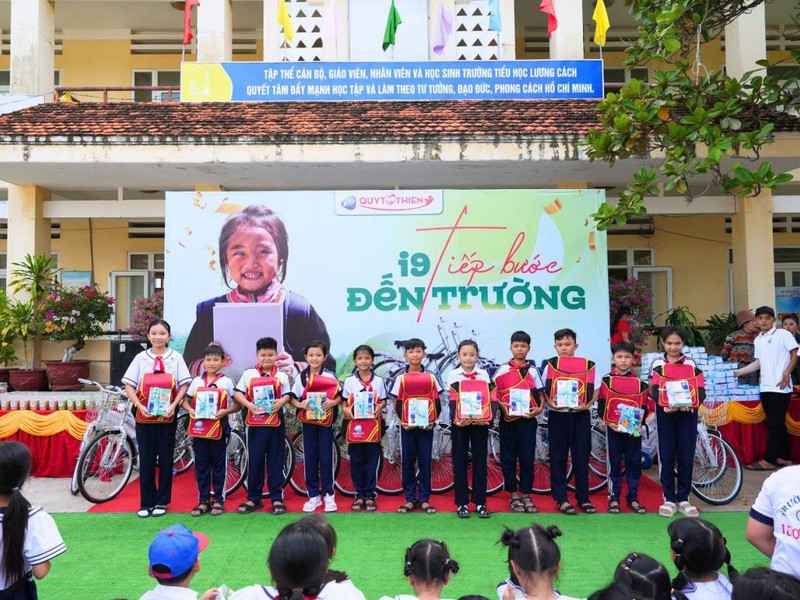 Hình ảnh minh họa người đang suy nghĩ về thói quen chơi cờ bạc của mình