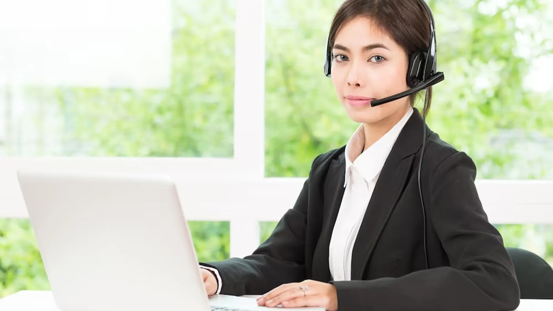 Đội ngũ hỗ trợ khách hàng vb88 chuyên nghiệp