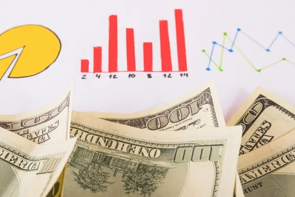 Hình ảnh minh họa hạ tầng công nghệ bảo mật vững chắc và tường lửa